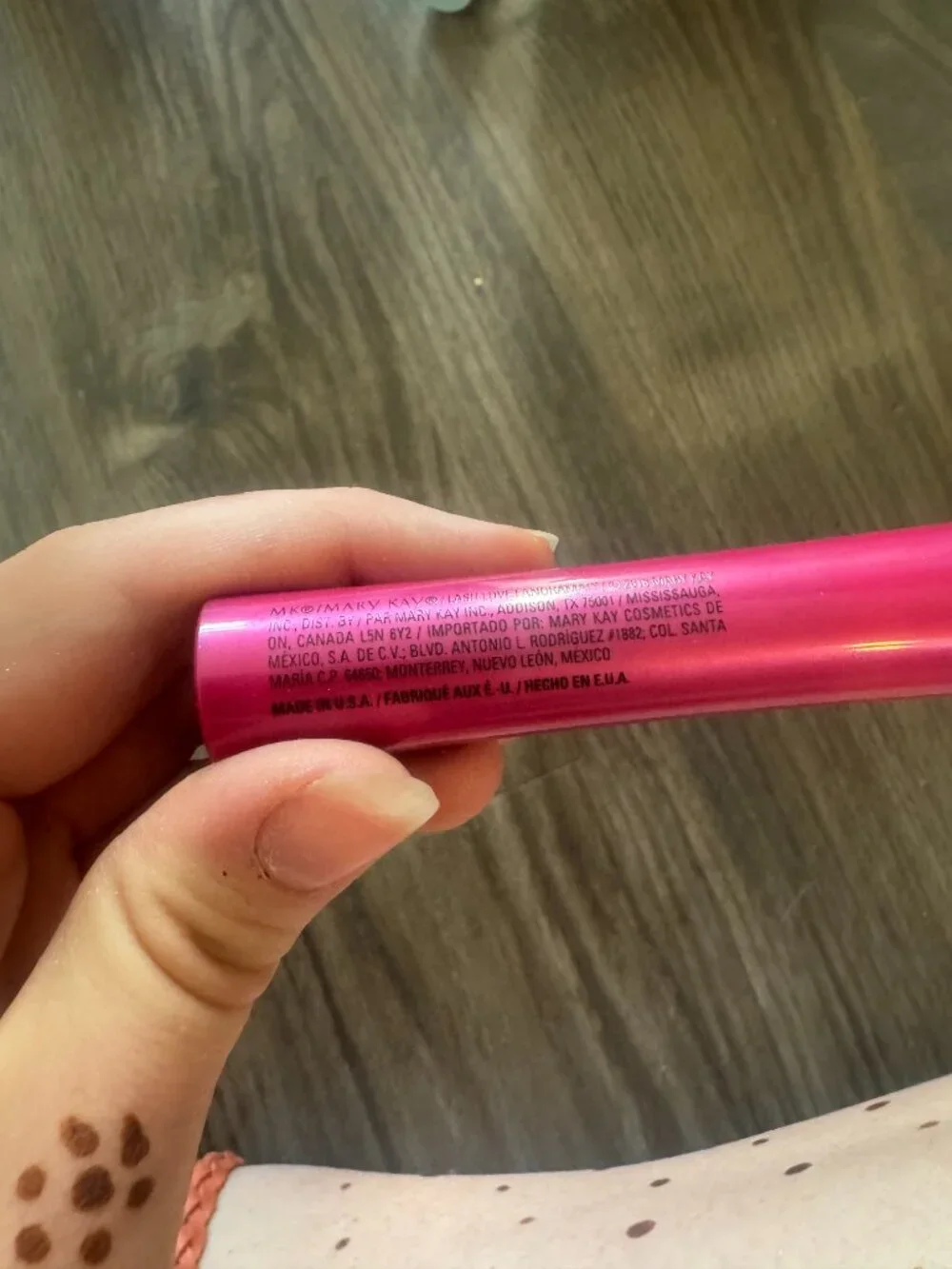mascara